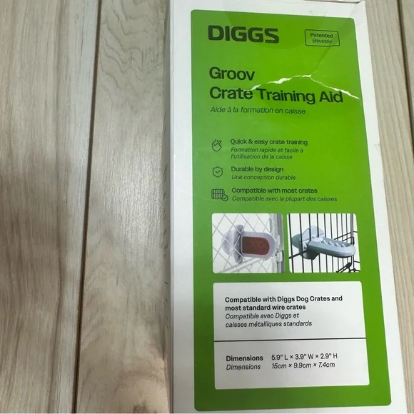 NEW Diggs Groov Crate Training Aid - Navy Blue - Puppy Enrichment Lick Toy Dogs - Picture 3 of 6